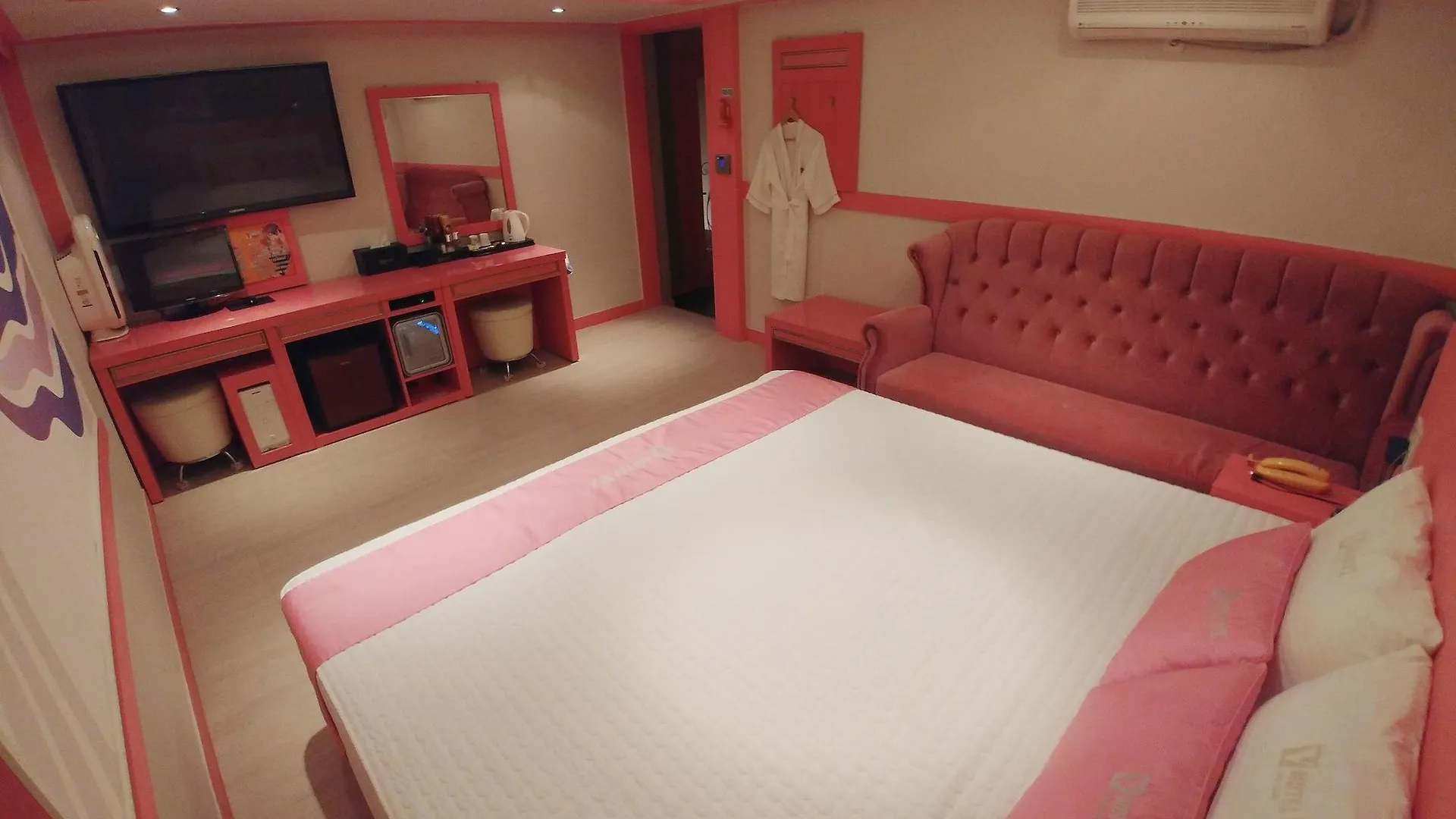 Hotel Andrest Μπουσάν 2*,