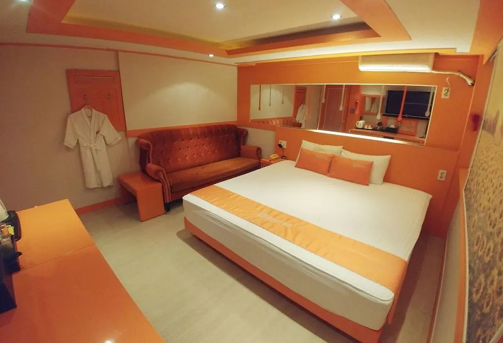 Μοτέλ Hotel Andrest Μπουσάν